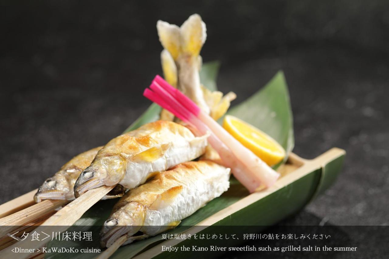 איזו Tatsuta Ryokan מראה חיצוני תמונה