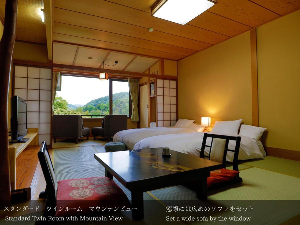איזו Tatsuta Ryokan מראה חיצוני תמונה